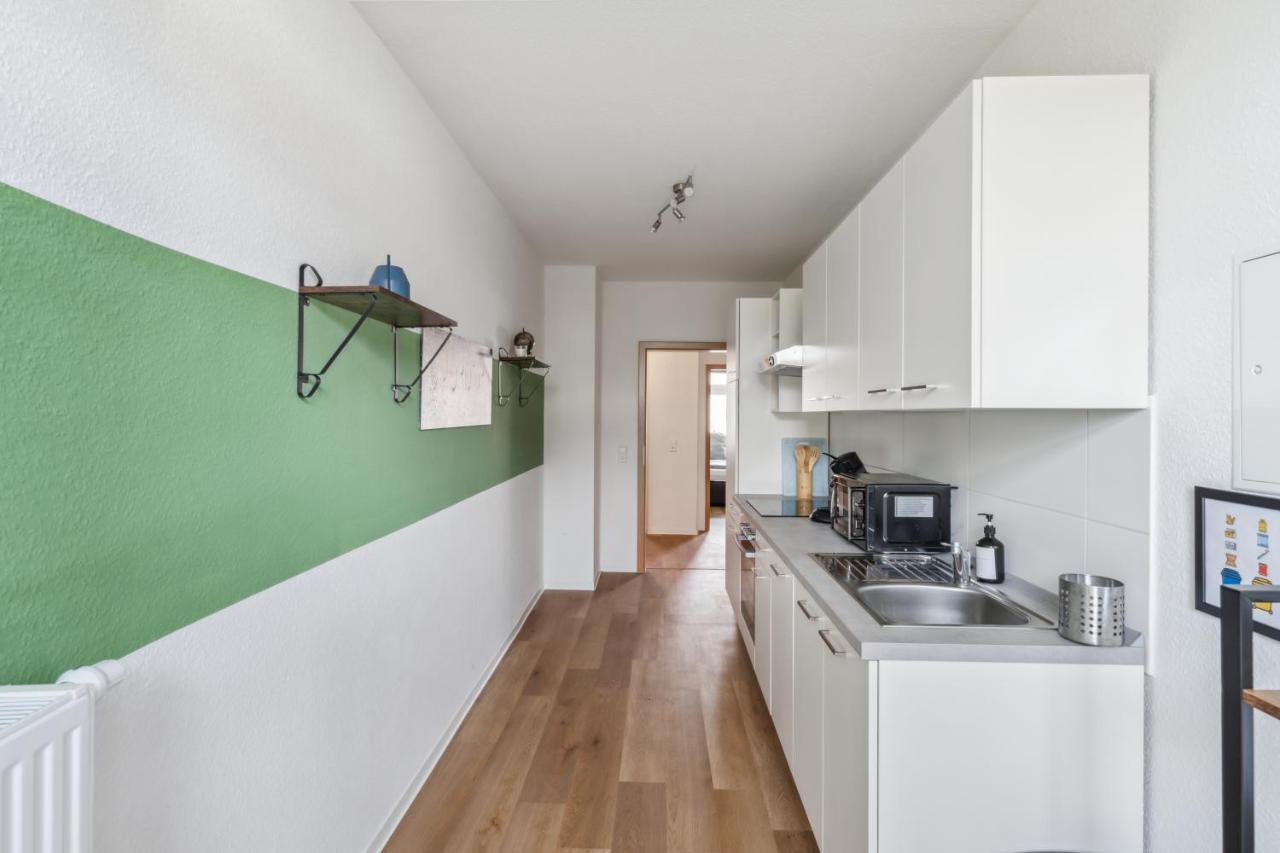 Salihomes/Max Apartment/5Pax/Modern Eingerichtet/Voll Ausgestattet Kueche Markranstaedt Luaran gambar